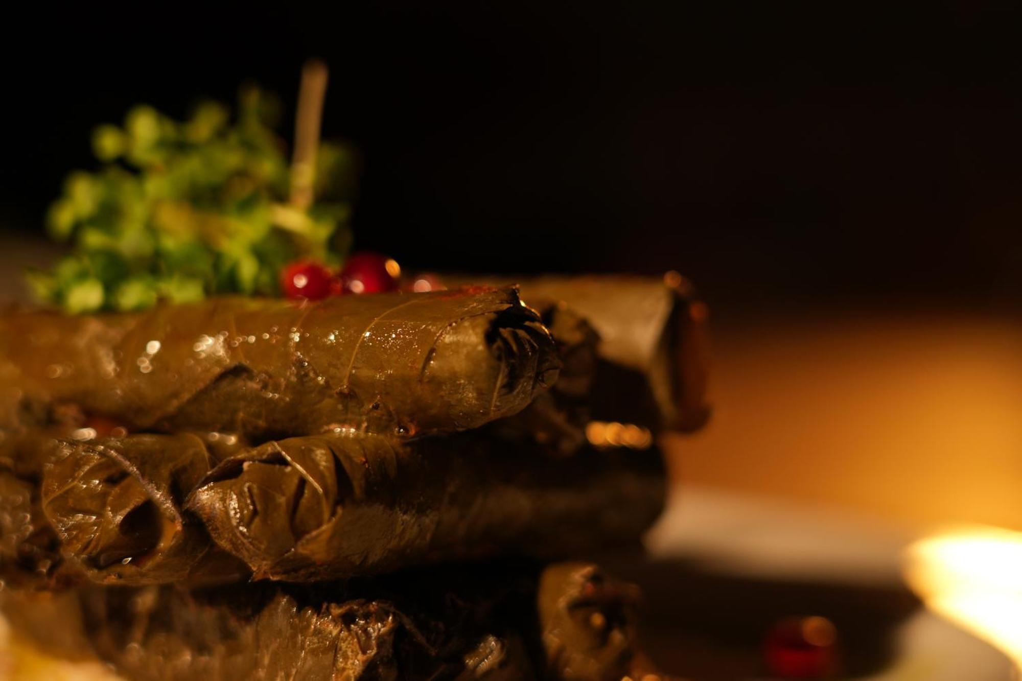 Grand Hotel Yerevan - Small Luxury Hotels Of The World Екстериор снимка Dolma